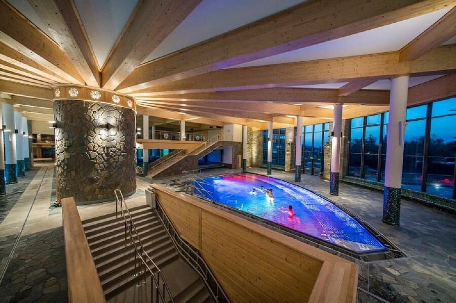 Krakow: Thermal Baths Evening Experience - Who will enjoy this most