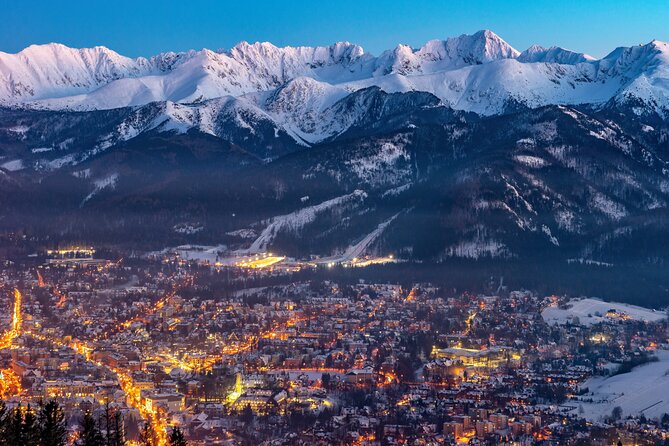 Krakow to Zakopane: Funicular, Tasting and Thermal Baths Day Trip - Guides, vehicles, and the group experience