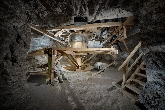 Krakow: UNESCO Bochnia Salt Mine Tour & Boat Expedition - How the timing works