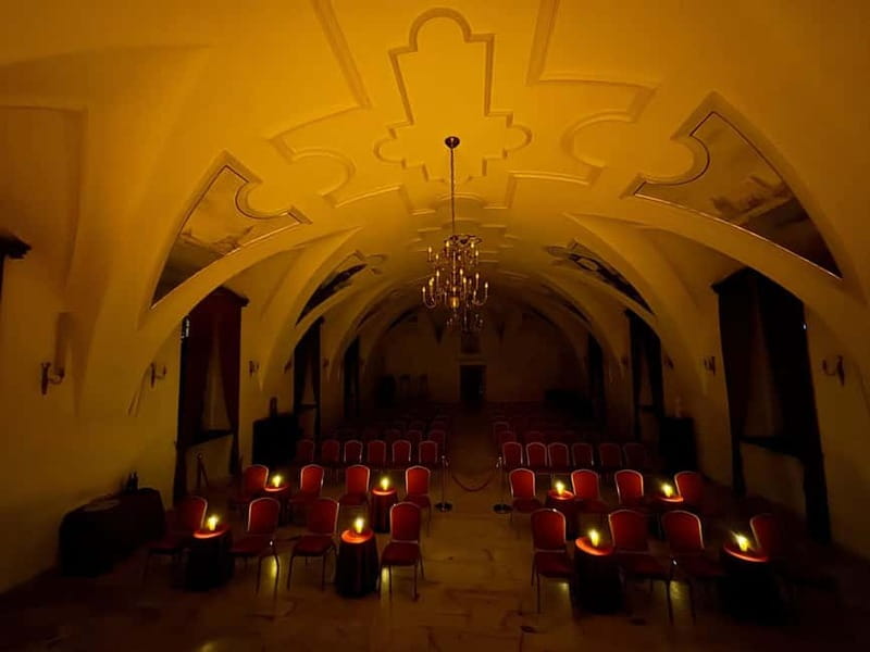 Kraków: VIP Candlelight Concert The Music of Fryderyk Chopin - The welcome drink and overall atmosphere