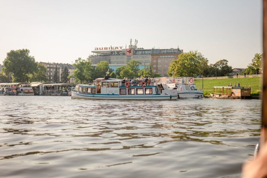 Krakow: Vistula River Sightseeing Cruise ️ - Wawel Hill, the Dragon Statue, and Church on the Rock