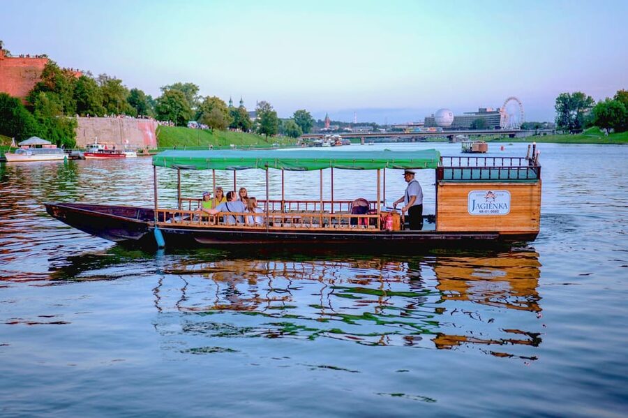 Krakow: Vistula River Sightseeing Cruise ️ - Is $16 a fair price?