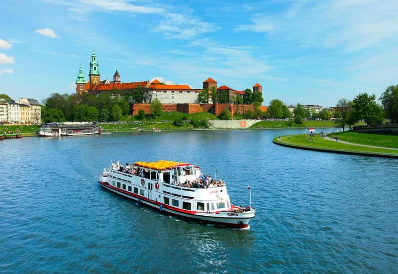 Krakow: Vistula River Sightseeing Cruise with Audio Guide - Nimfa or Orka: what to expect on board