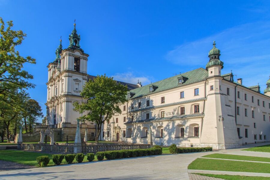 Krakow: Wawel Hill Audioguide Tour - Dragon stories, the Wawel chakra, and Dragon’s Den