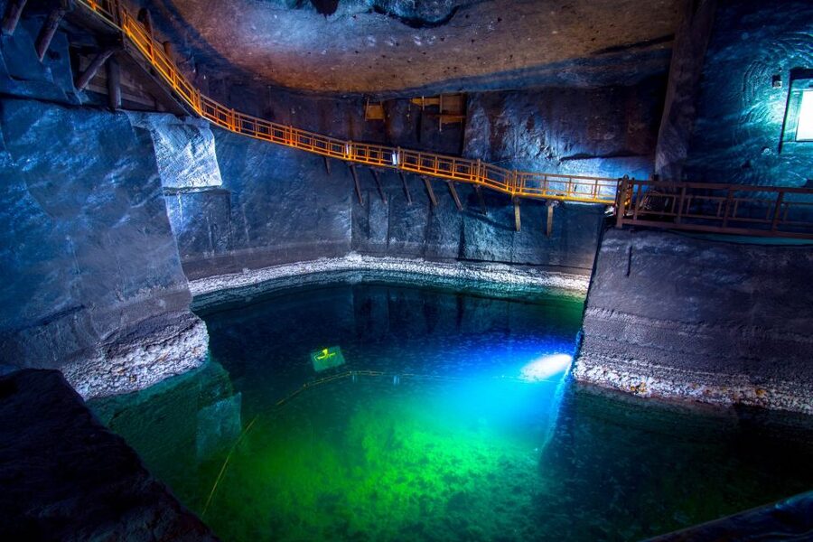 Krakow: Wieliczka Salt Mine Fast-Track Ticket & Guided Tour - What to wear and bring