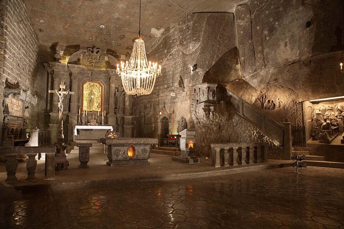 Krakow: Wieliczka Salt Mine Guided Tour with Hotel Pick-up - The first 380 steps underground