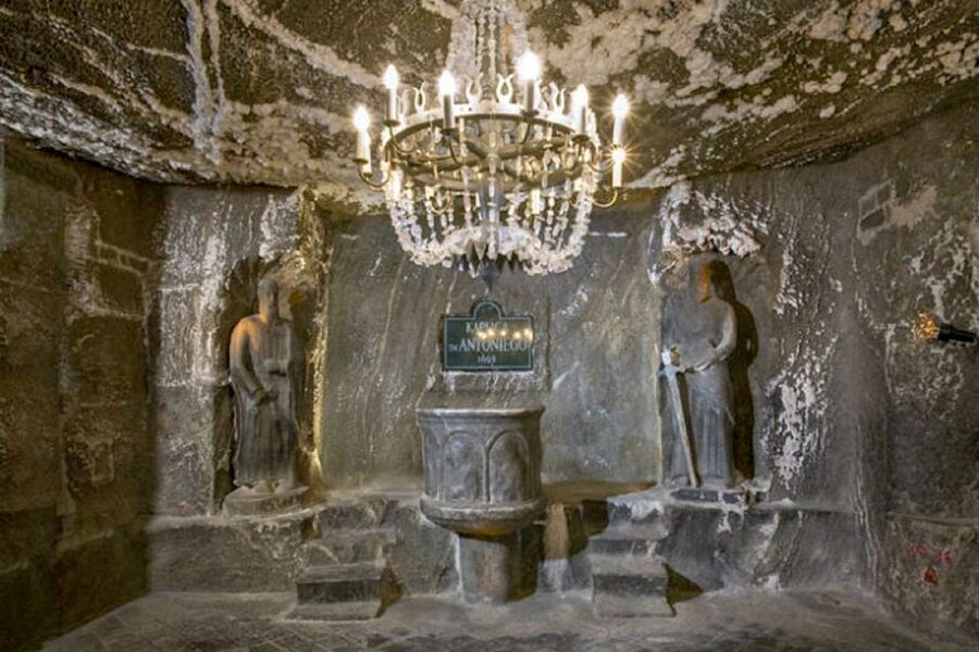 Kraków: Wieliczka Salt Mine Guided Tour with Hotel Pickup - Who should choose this tour