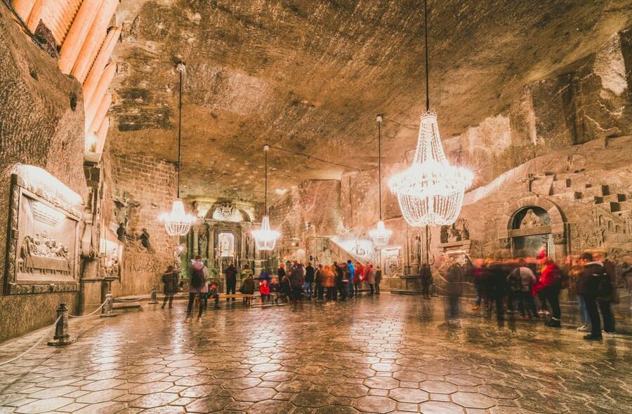 Krakow: Wieliczka Salt Mine Skip-the-Line Live Guided Tour - Skip-the-line entry saves time, but not every wait