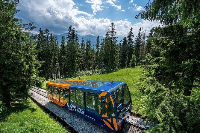 Krakow–Zakopane: Cable Car, Chocholow Baths, Cheese & Vodka - The early pickup from Krakow