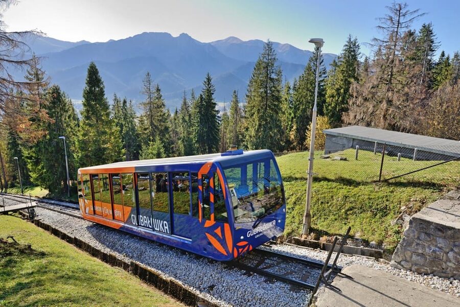 Krakow: Zakopane Cable Car, Vodka, Cheese & Hot Springs Tour - Three hours at Terma Bania