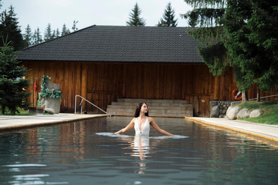 Krakow: Zakopane Cable Car, Vodka, Cheese & Hot Springs Tour - Should you book the Zakopane tour?