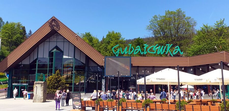 Krakow: Zakopane, Funicular, Cheese, and Highland Day Trip - What to bring and who should book