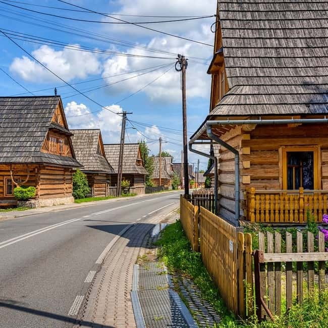 Krakow: Zakopane & Hot Springs Tour with Cable Car & Pickup - Guides, transport, and the small details that matter