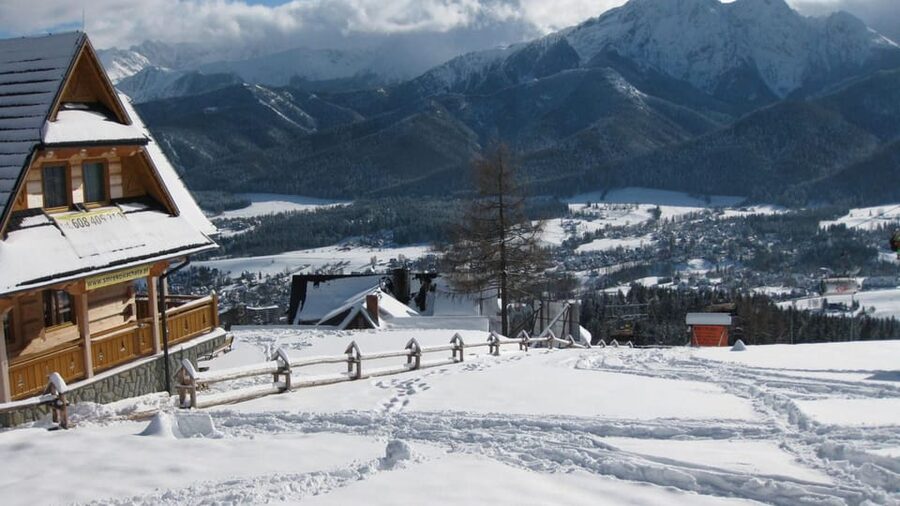 KRAKOW ZAKOPANE TOUR CABLE CAR THERMAL BATHS & HOTEL PICKUP - Chocholow and its wooden houses