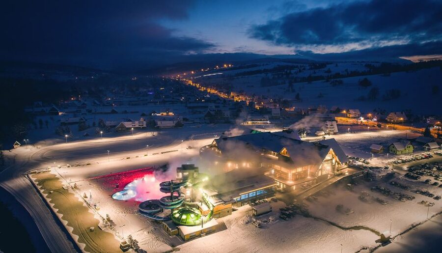 Kraków: Zakopane Tour, Thermal Pools & Hotel Pickup Options - The journey from Kraków and hotel pickup