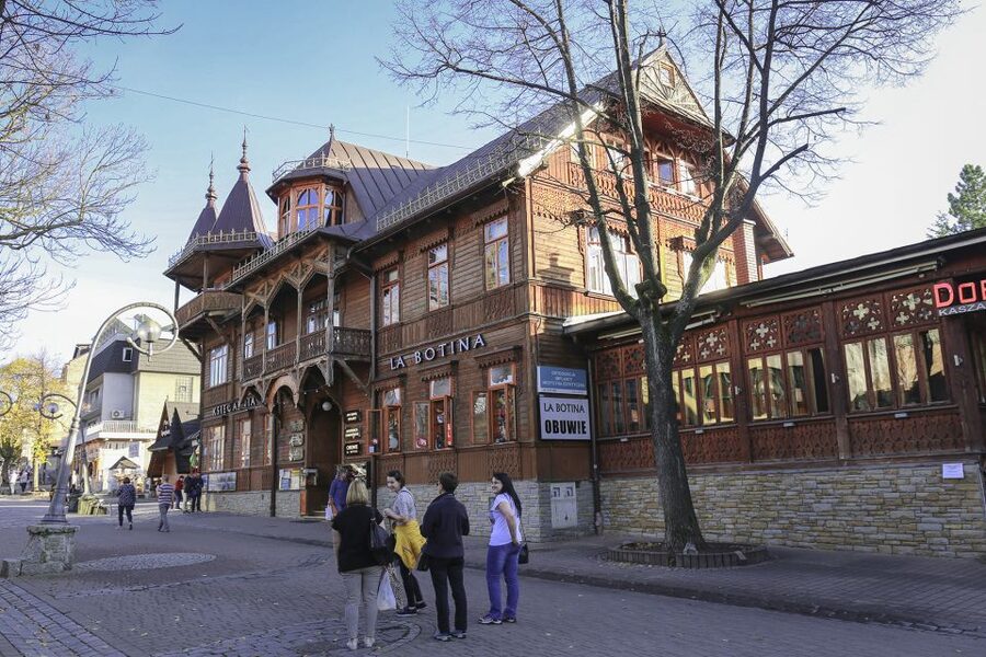 Kraków: Zakopane Tour, Thermal Pools & Hotel Pickup Options - Who will enjoy this day most