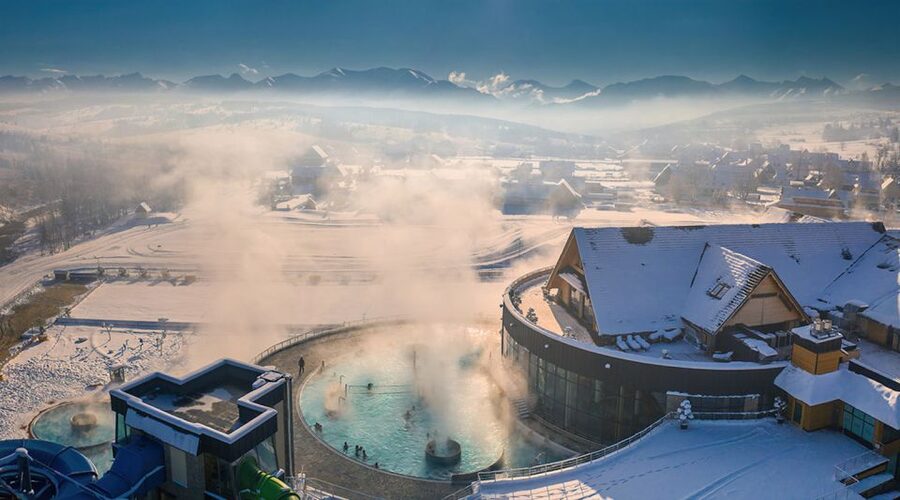 Kraków: Zakopane Tour, Thermal Pools & Hotel Pickup Options - Riding the Gubałówka cable railway