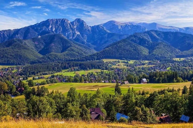 Krakow: Zakopane Trip with Thermal Pools & Hotel Pick-up - Chochołowskie Thermal Pools: the key package choice