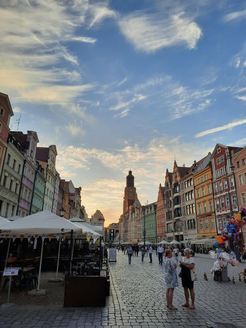 Legends of Old Town 1 Hour Walking Tour in Wroclaw (English) - Plac Solny, 15 minutes of smaller-scale character