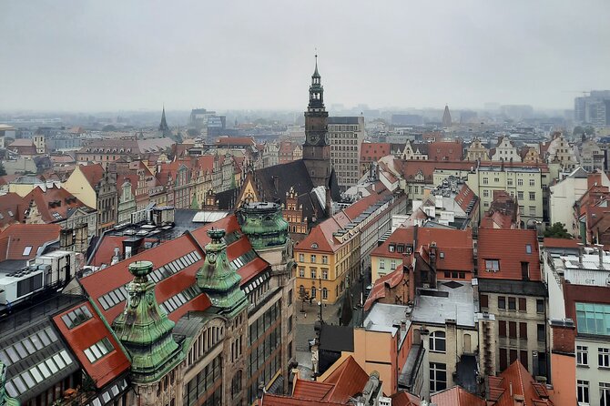 Legends of Old Town 1 Hour Walking Tour in Wroclaw - Rynek and the Old Town Hall