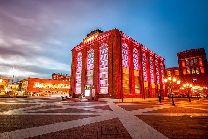 Lodz Small Group Tour from Warsaw with Lunch - Manufaktura and the industrial story