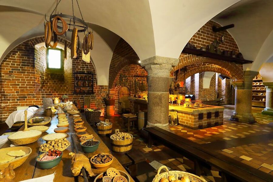 Malbork Castle Half Day Private Tour - Is $547 good value for two people?