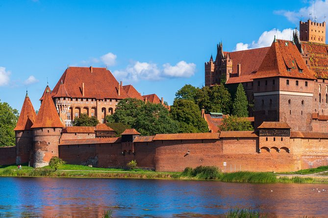 Malbork Castle regular tour - Leaving Gdansk between 7:30 and 9:00