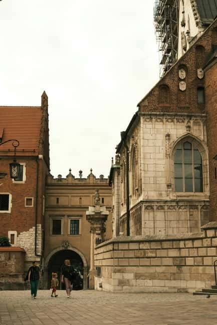 Mysterious Wawel Cathedral and Wawel Courtyard Guided Tour - The historical courtyard and older church walls