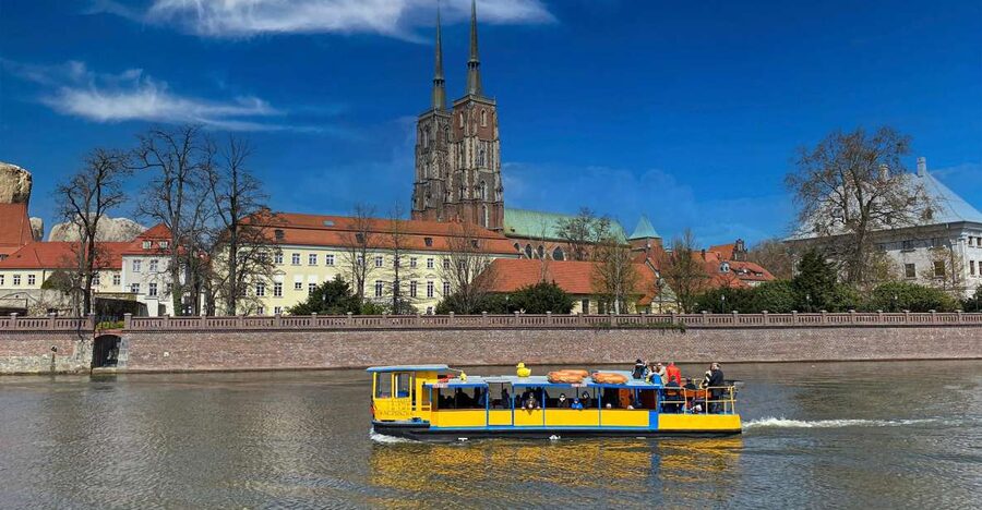 Oder river cruise and walking tour of Wroclaw - Starting at Your Hotel and Reaching the Oder