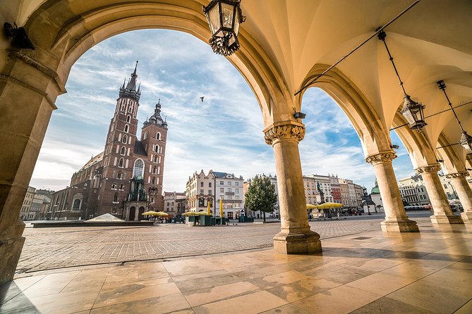 One day Cracow and Wieliczka Salt Mine private tour from Warsaw - Krakow’s market square in a quick burst