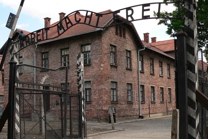 One day tour to Auschwitz-Birkenau & Salt Mine from Warsaw with private driver - The 1.5-hour transfer to Wieliczka