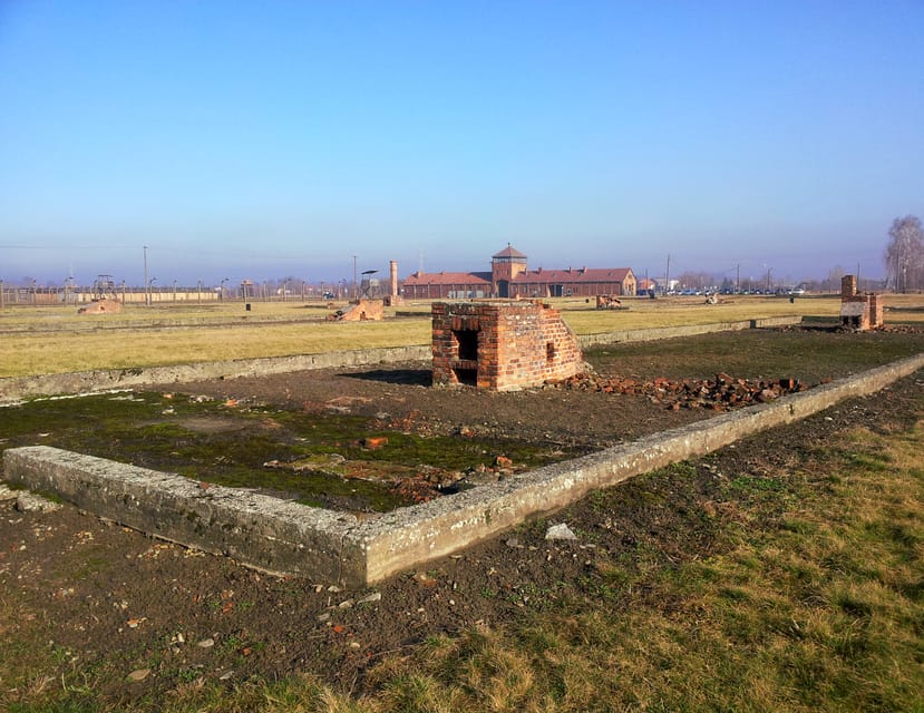 Oswiecim: Auschwitz-Birkenau Skip-the-Line Entry Tickets - Security, identification, and what to leave behind