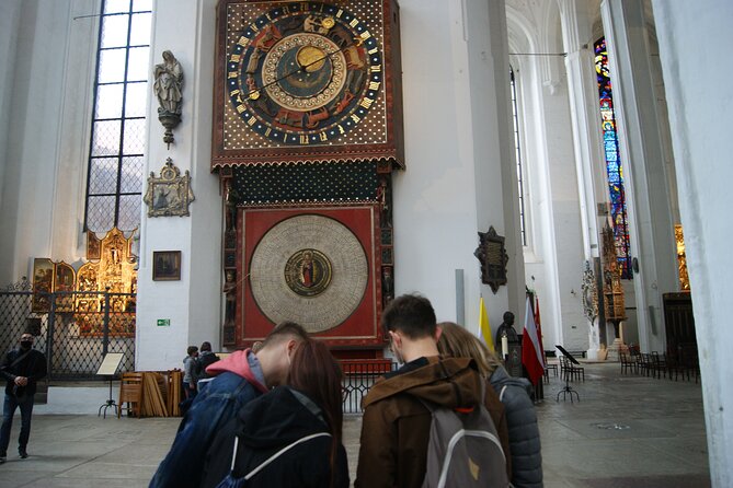 Private 2-Hour Tour with City Game in Gdańsk - Starting among Gdańsk’s old streets