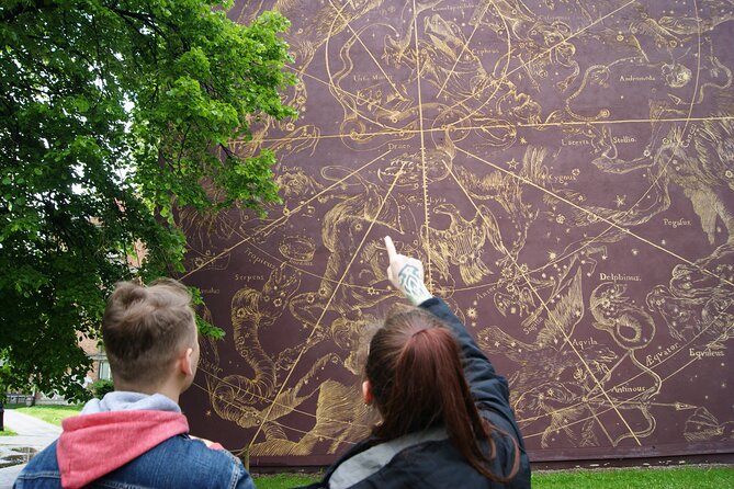 Private 2-Hour Tour with City Game in Gdańsk - Inside St. Mary’s Church and up to the lookout