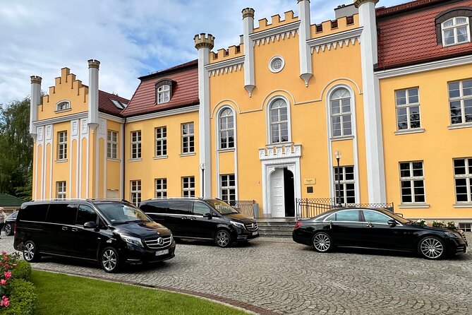 Private Airport Transfer Gdansk (GDN) to City Center Gdansk - Why the flight details matter