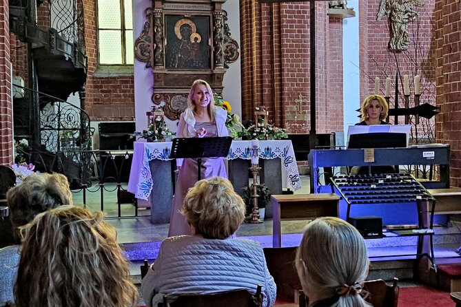 Private Candlelight concerts with classical music in Wroclaw - Who will enjoy this most