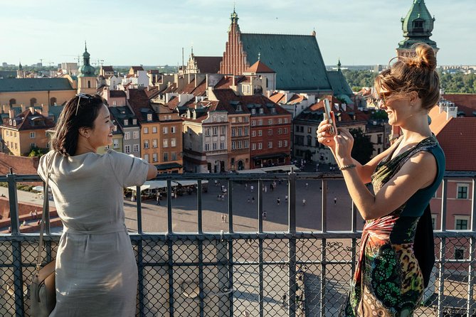 Private City Kickstart Tour: Warsaw - Starting near the National Museum
