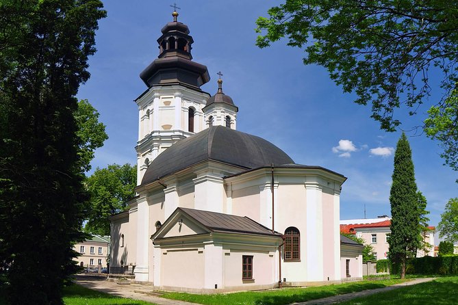 Private guide-driver & car services in Poland & Central Europe - Family villages, parish churches, and cemeteries