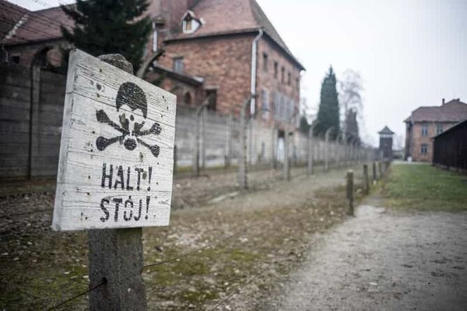Private Guided Tour to Auschwitz & Birkenau from Krakow - Key points at a glance