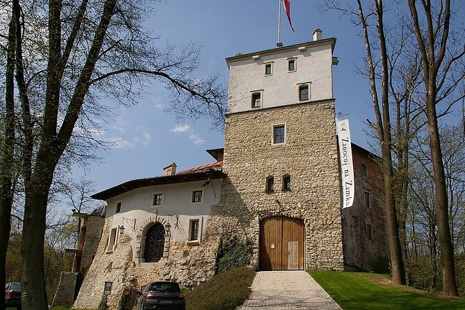 Private Guided Tour to Trail of the Eagles Nests from Krakow - Pieskowa Skała, the architectural highlight