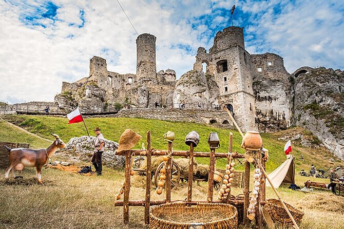 Private Guided Tour to Trail of the Eagles Nests from Krakow - The practical reality of a five-hour private tour