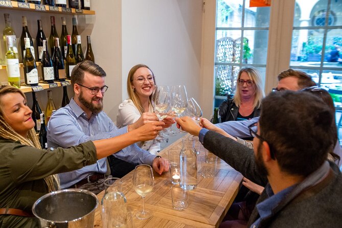 Private Guided Walking Tour in Krakow Wine Bars - Why Polish wine makes this Krakow evening different