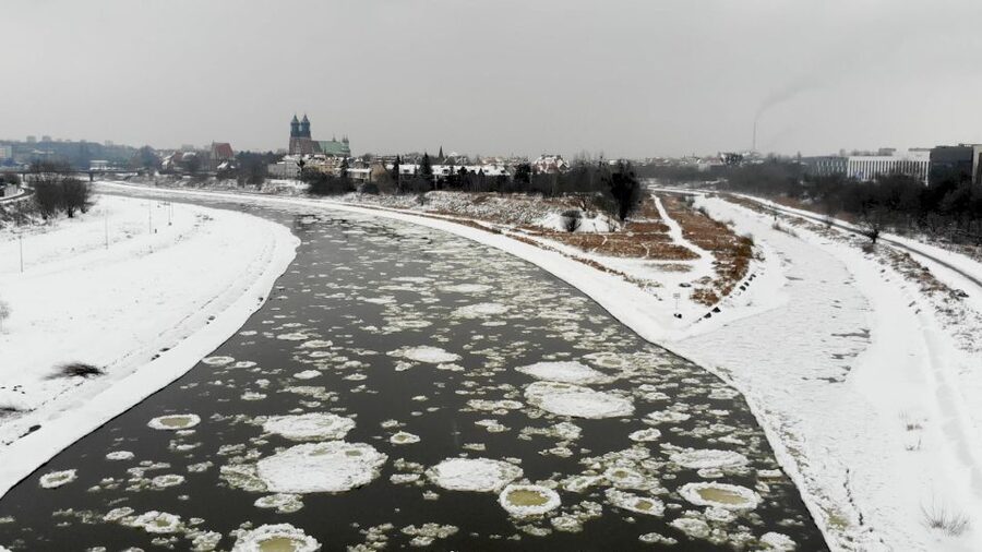 Private Icons of Poznań - A short pause beside the old Warta riverbed