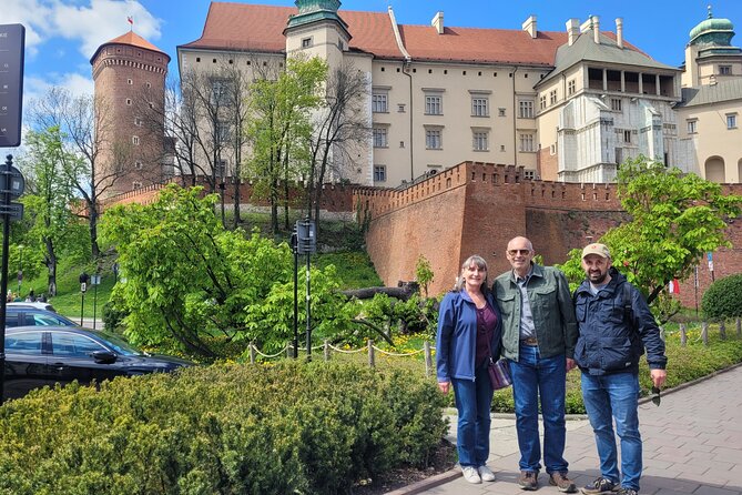 Private Krakow City Tour, Krakow Old Town and Wawel Castle Tour - Krakow’s medieval gateway at the Barbican