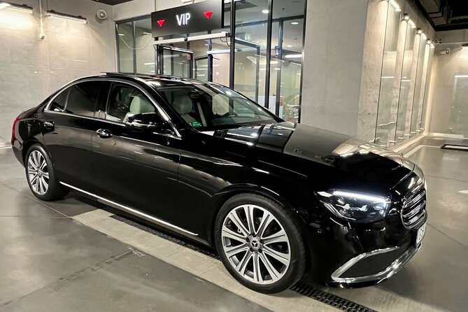 Private Round Trip Transfers from Gdansk Airport (GDN) to Gdansk - Who will get the most from this service?