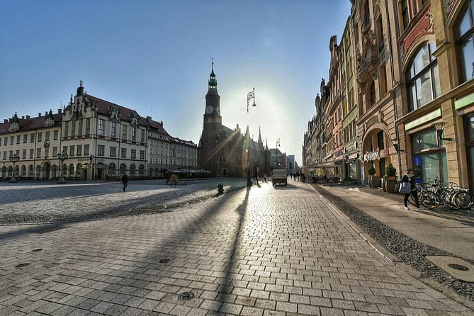 Private "Top Attractions Of Wroclaw" Tour - Why the private format matters