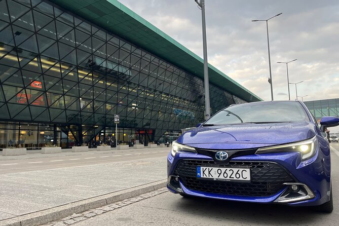 Private Transfer: Krakow Airport to Krakow City Center Vice Versa - Local advice from Sebastian, David, Kuba, and Daniel
