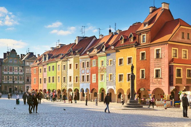 Private walking city tour in Poznan - Why the Poznan goats are worth planning around
