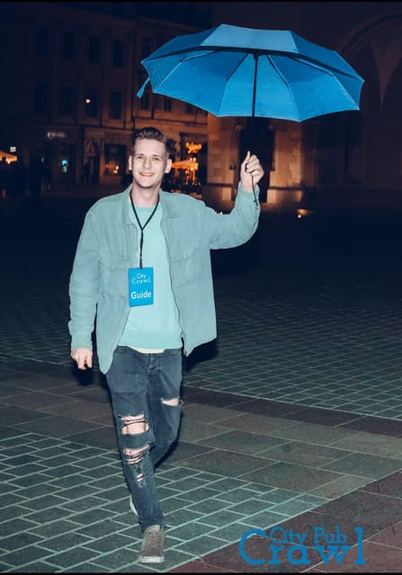 Pub Crawl - 1-hour Open Bar then Vip to 5 Clubs - Krakow - How to prepare for the six-hour route