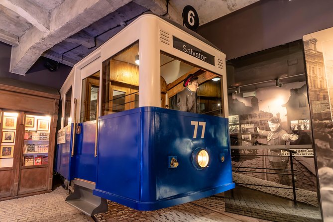 Schindler's Factory Guided Tour in Krakow & skip the line ticket - The group size is the deciding factor